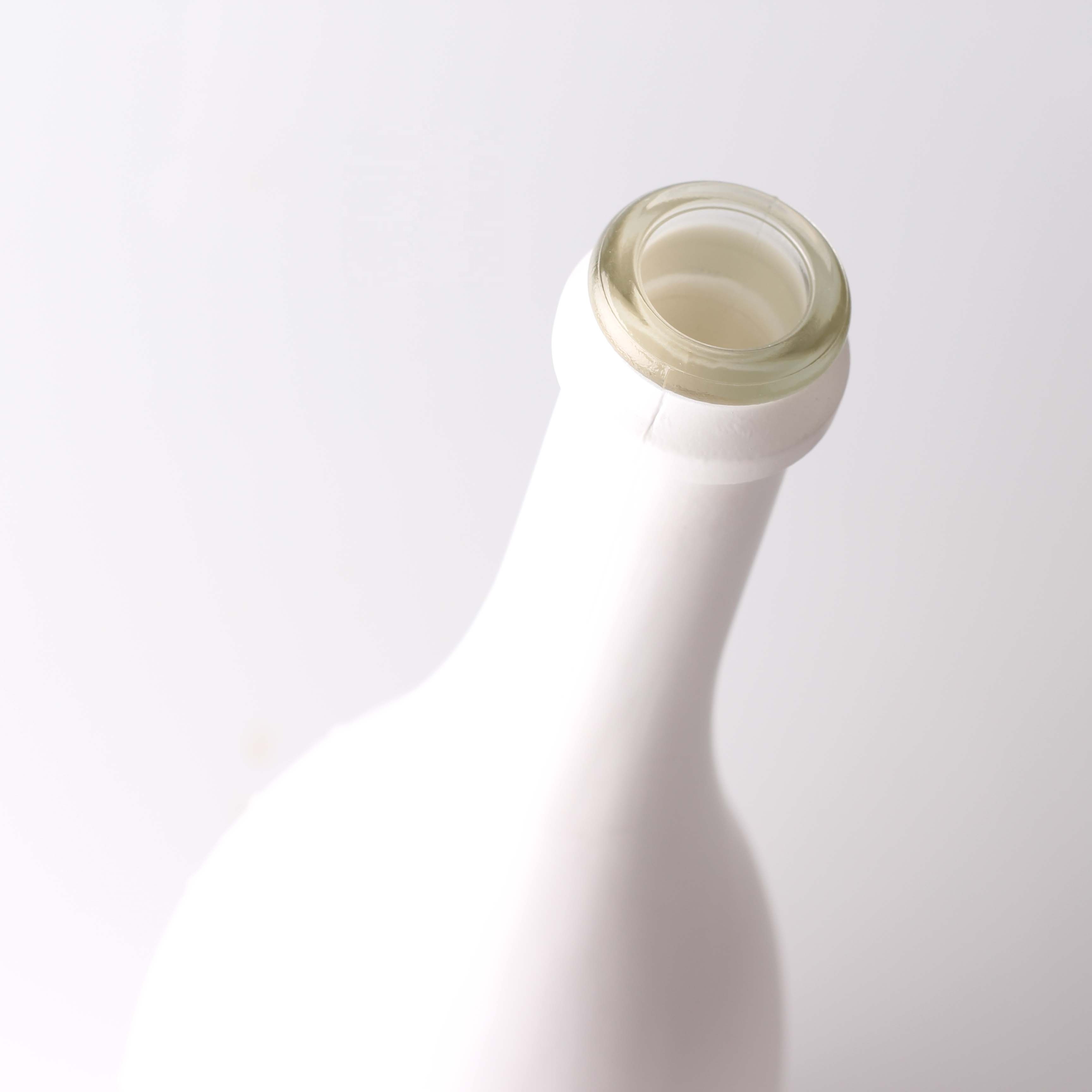 White Champagne Bottle Colorful Electroplate Champagne Glass Bottle 75cl Wine Bottles With Screw Cap