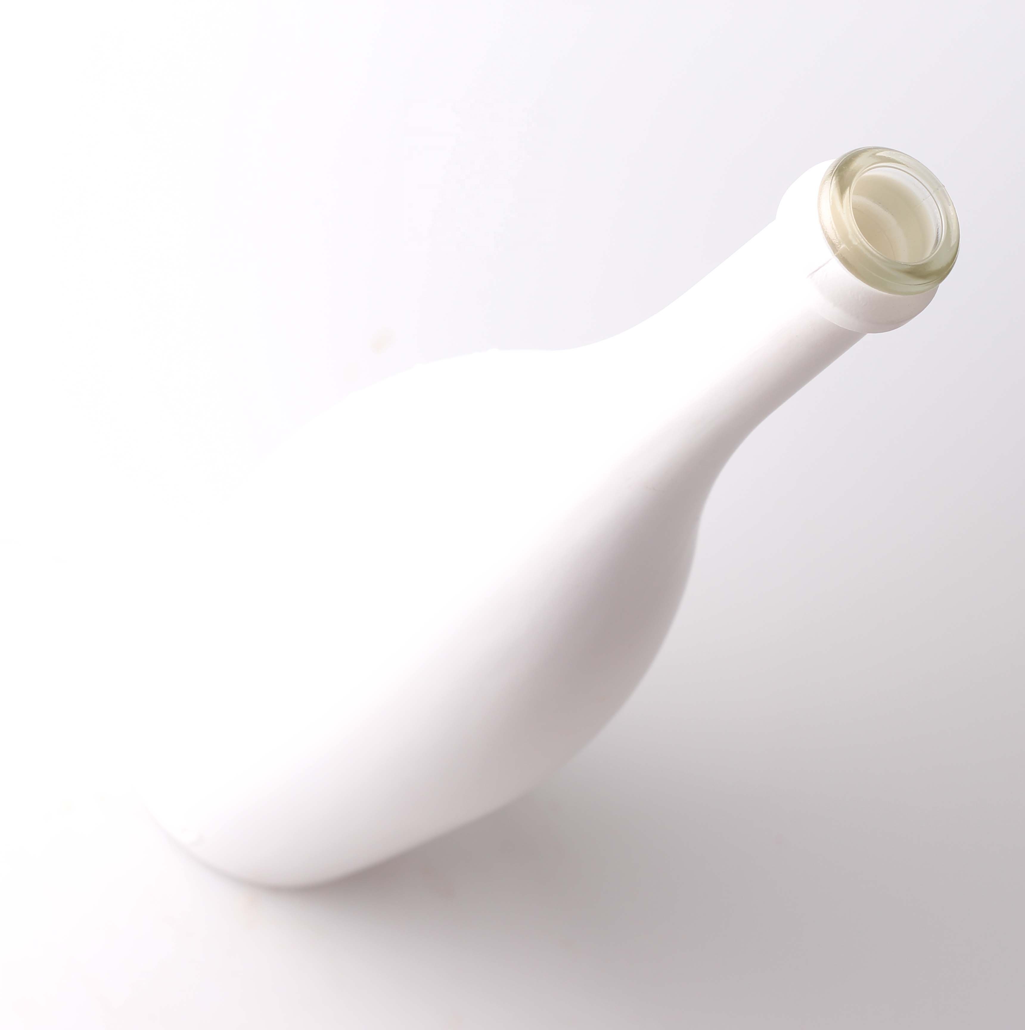 White Champagne Bottle Colorful Electroplate Champagne Glass Bottle 75cl Wine Bottles With Screw Cap
