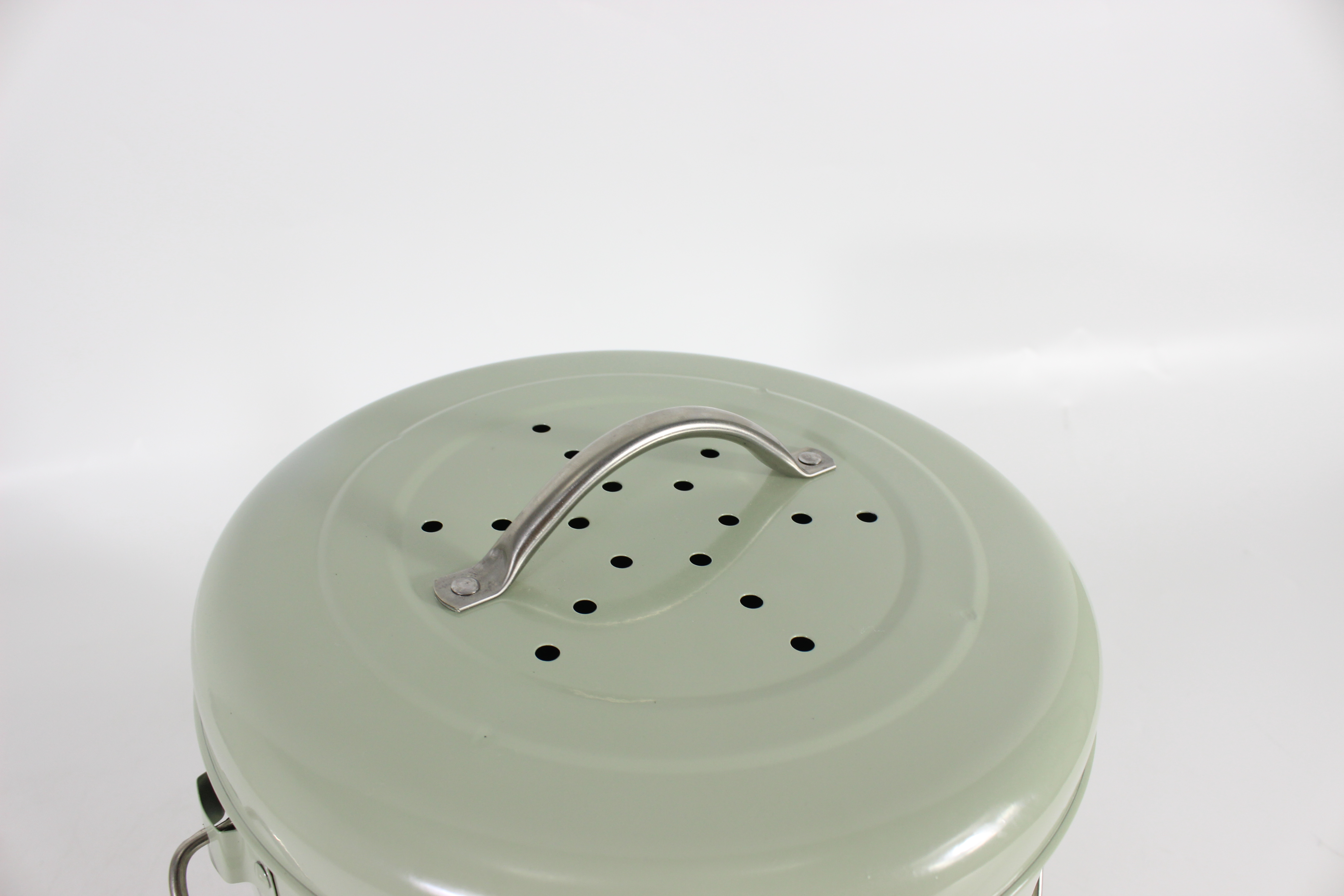 White Metal Steel 1.3 Gallon kitchen trash Bucket Container pail Compost Bin for Kitchen Countertop