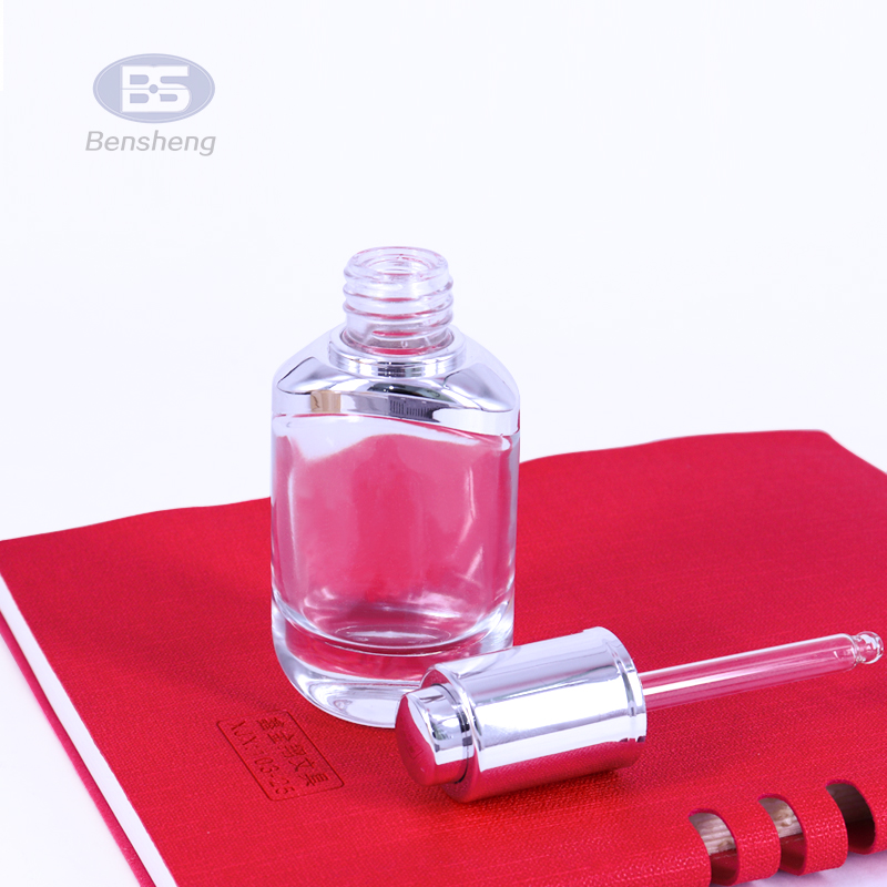 White printing 30 ml gold shoulder cosmetic dropper glass bottle 1 oz