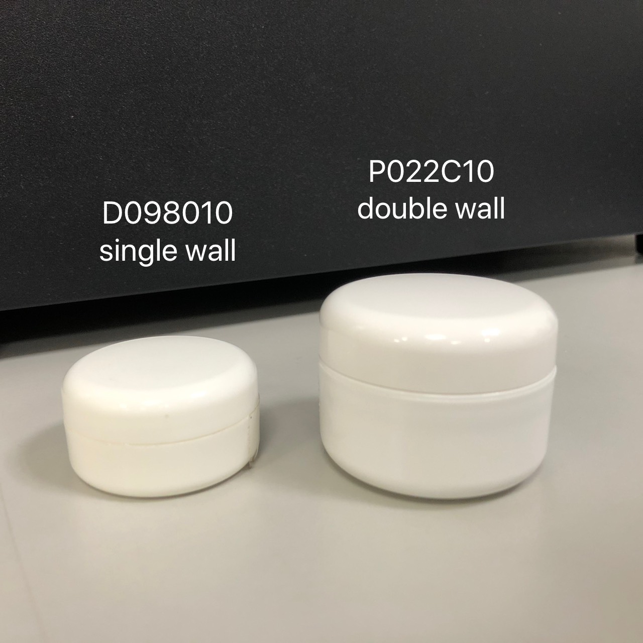 Whole size round double wall cosmetic cream jar