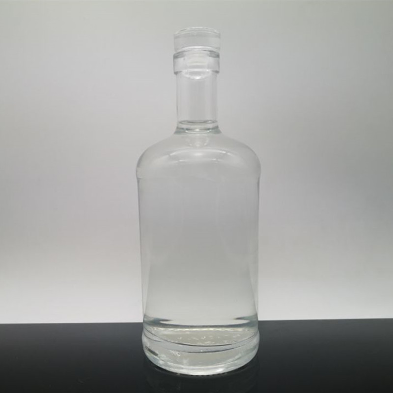 Wholesale 1000ml 750ml 500ml 375ml 200ml 100ml Bottle Glass Gin Whisky Wine Vodka Spirit Glass Bottle for Liquor with Cork
