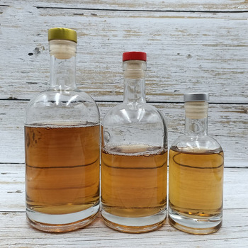 Wholesale 1000ml 750ml 500ml 375ml Vodka Spirit Glass Bottle for Liquor with cork