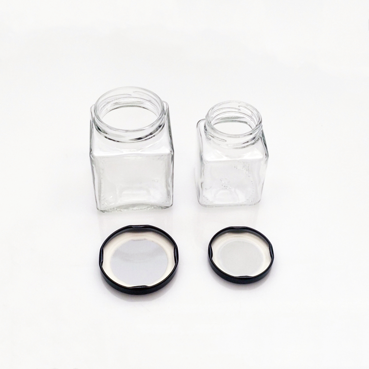 Wholesale 100ml 200ml square glass storage jar with sealed metal lid for honey jam cookies