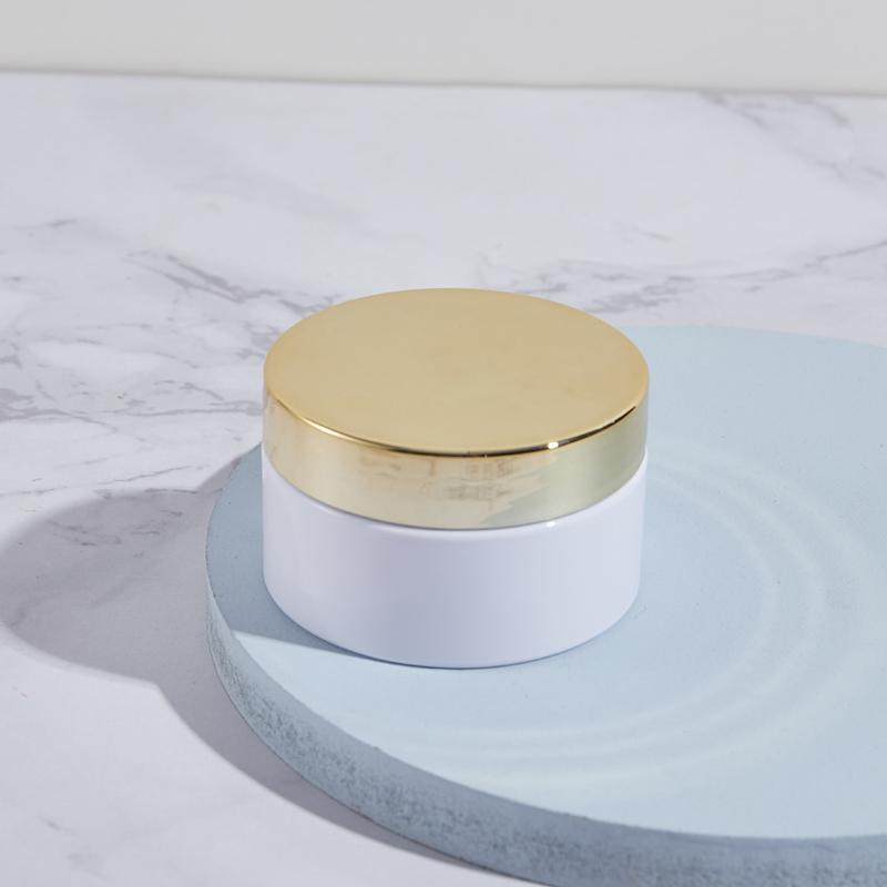 Wholesale 100ml Bath Salt Cream PET Cosmetic Jar White Clear Golden Lid Cylinder Plastic Jar