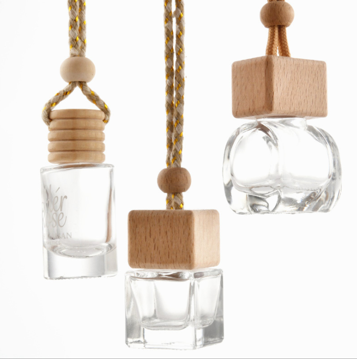Wholesale 10ml Empty Diffuser Vent Air Hanging Wooden Cap Car Perfume Bottle