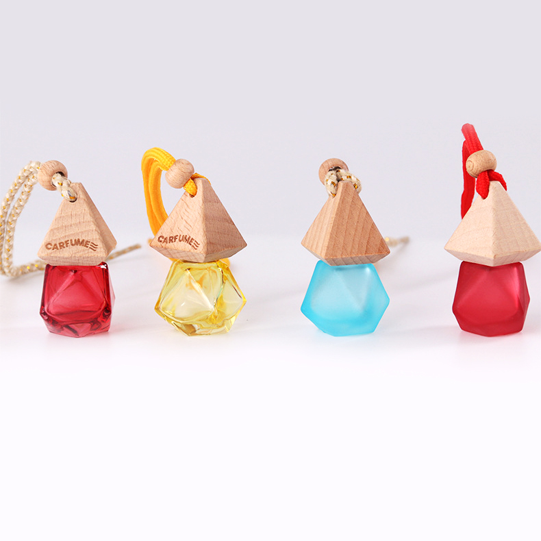 Wholesale 10ml car fragrance car perfume car hanging diffuser bottle with colorful string