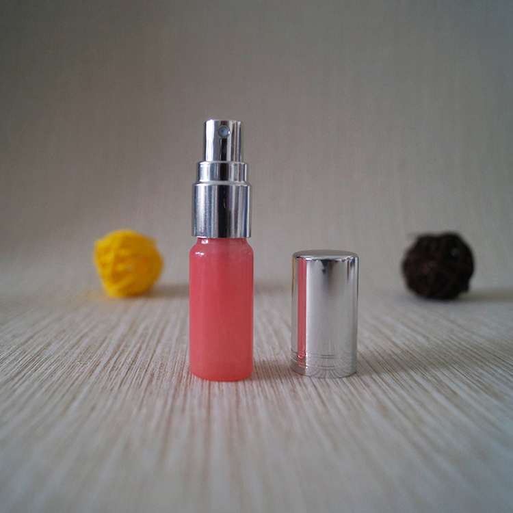 Wholesale 10ml clear amber mini tester perfume glass tube bottle with mist spray caps