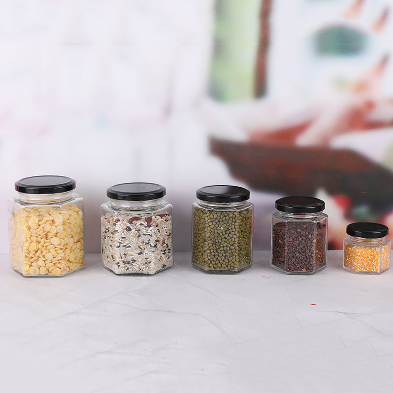 Wholesale 120ml 220ml 330ml 400ml 580ml glass spice honey jammini jar with altight lid