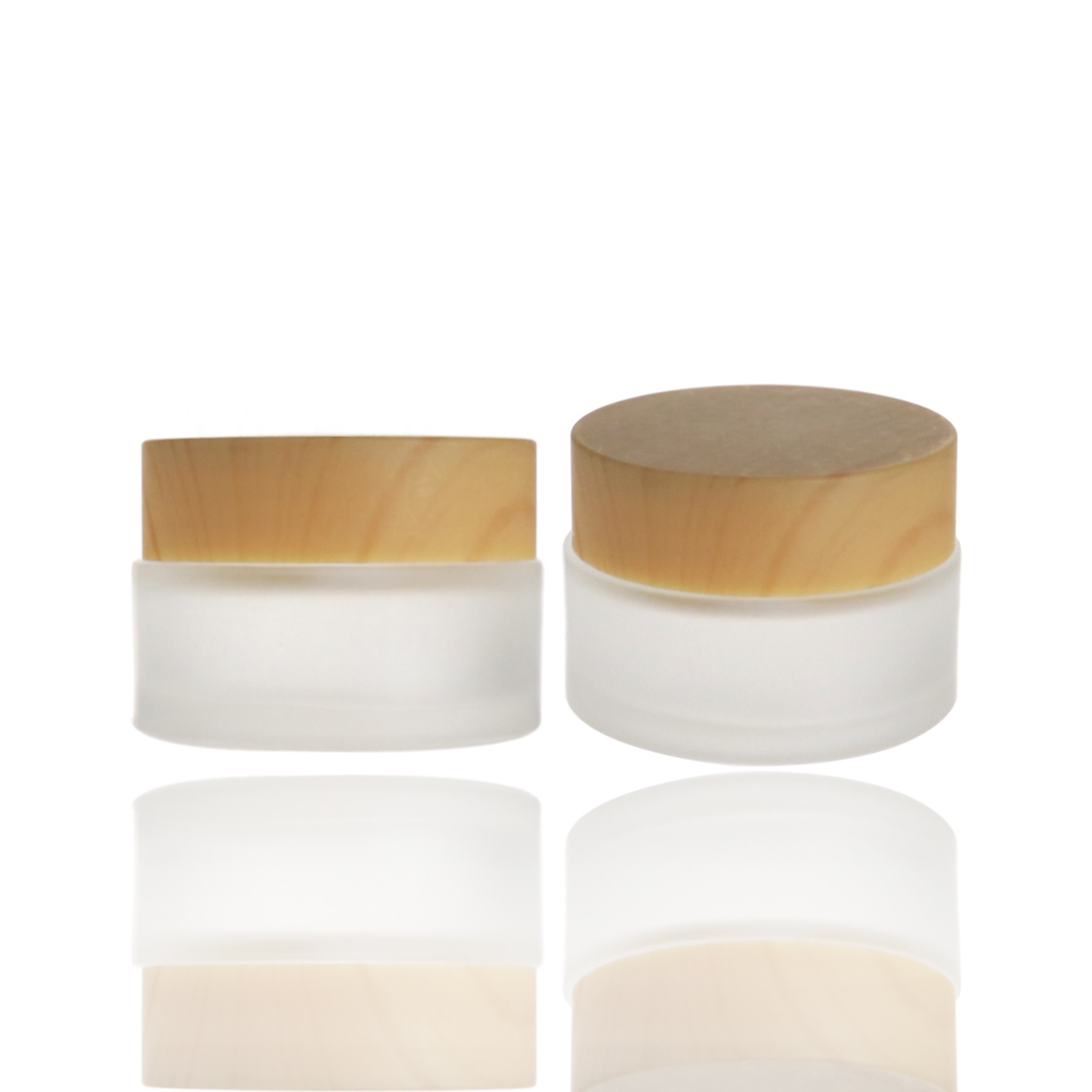 Wholesale 15 g frosted white glass bamboo cosmetic jar