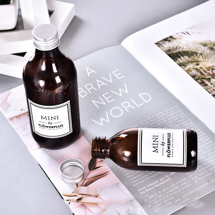 Wholesale 150ml 250ml toner essence lotion brown glass bottle