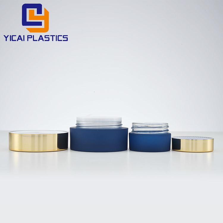 Wholesale 15g/30g/50g small plastic containers,biodegradable cosmetic containers