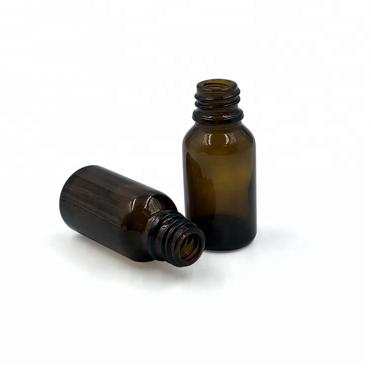 Wholesale 15ml amber essential oil glass bottle with childproof cap