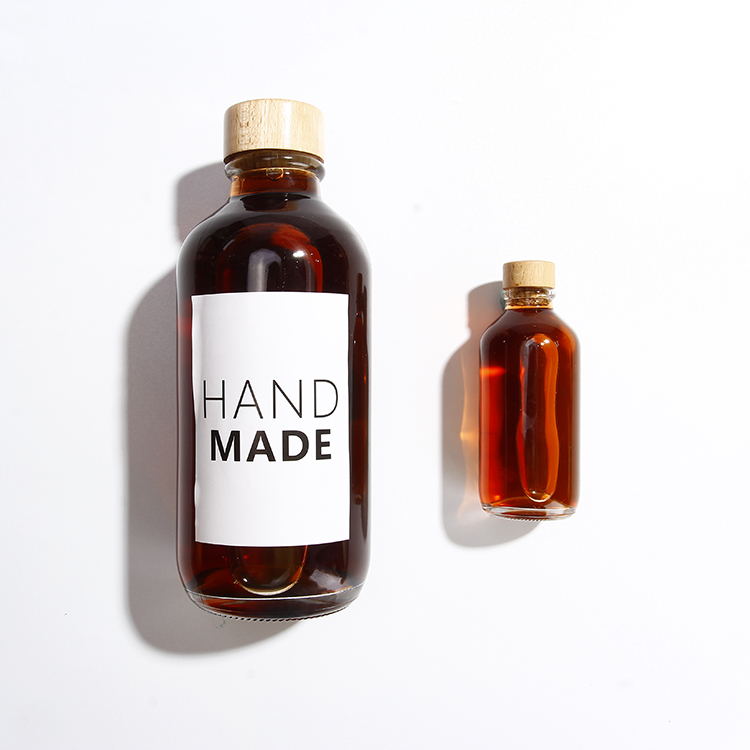 Wholesale 200 ML Empty Round Glass Whiskey Bottle For Fruit Wine Or Juice Drinking With Cork