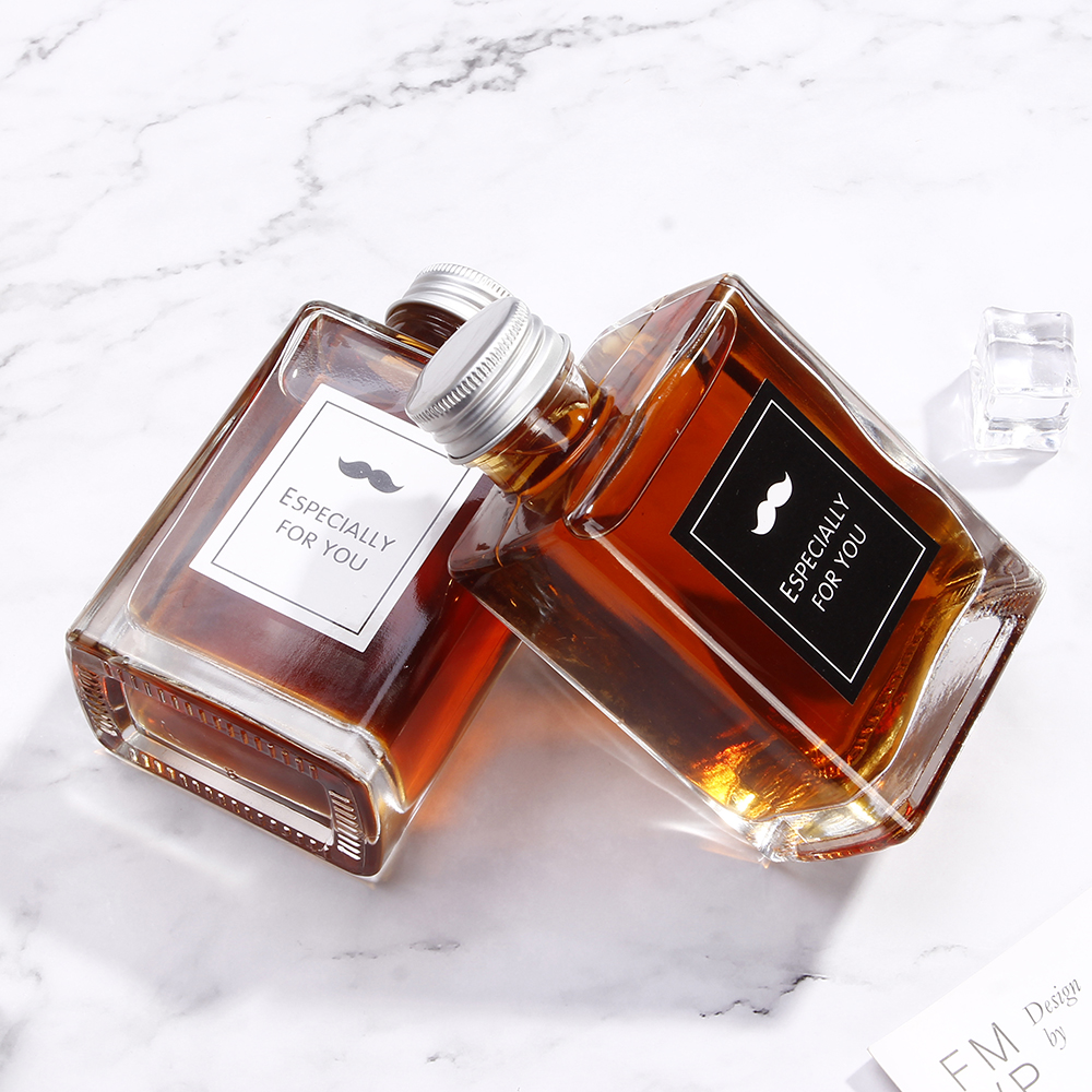 Wholesale 200ml Square Glass Bottles Empty Glass Whisky Vodka Liquor Cork Top Bottle For Cold Brew Coffee