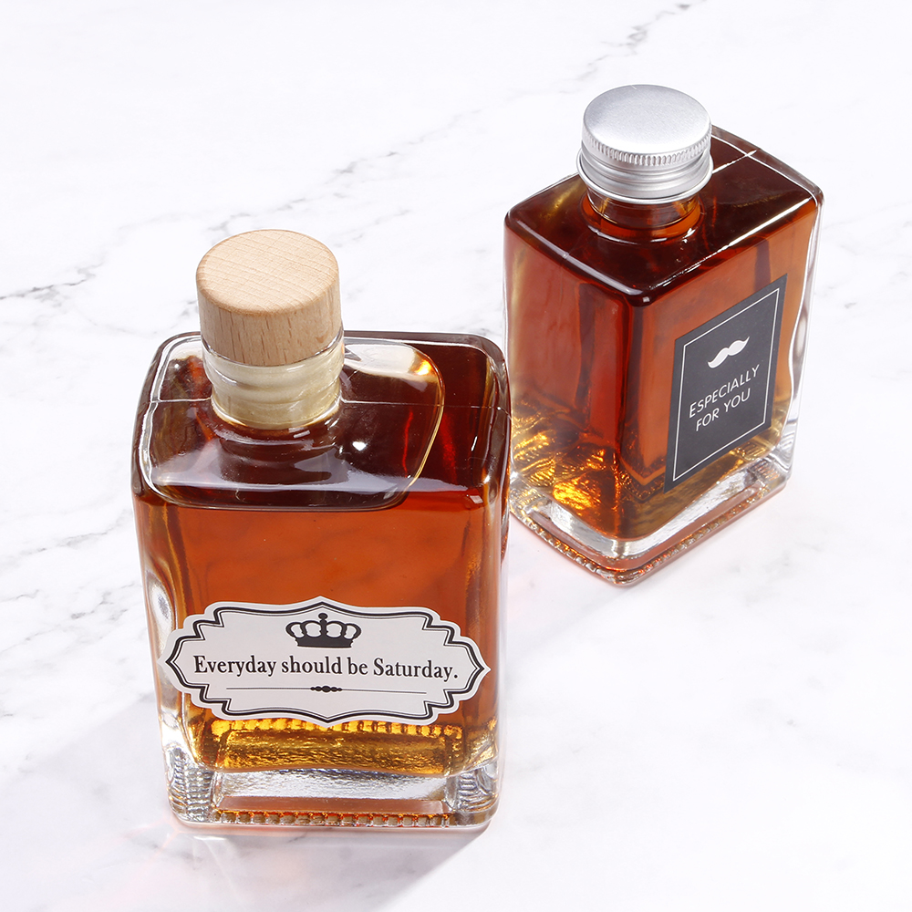Wholesale 200ml Square Glass Bottles Empty Glass Whisky Vodka Liquor Cork Top Bottle For Cold Brew Coffee
