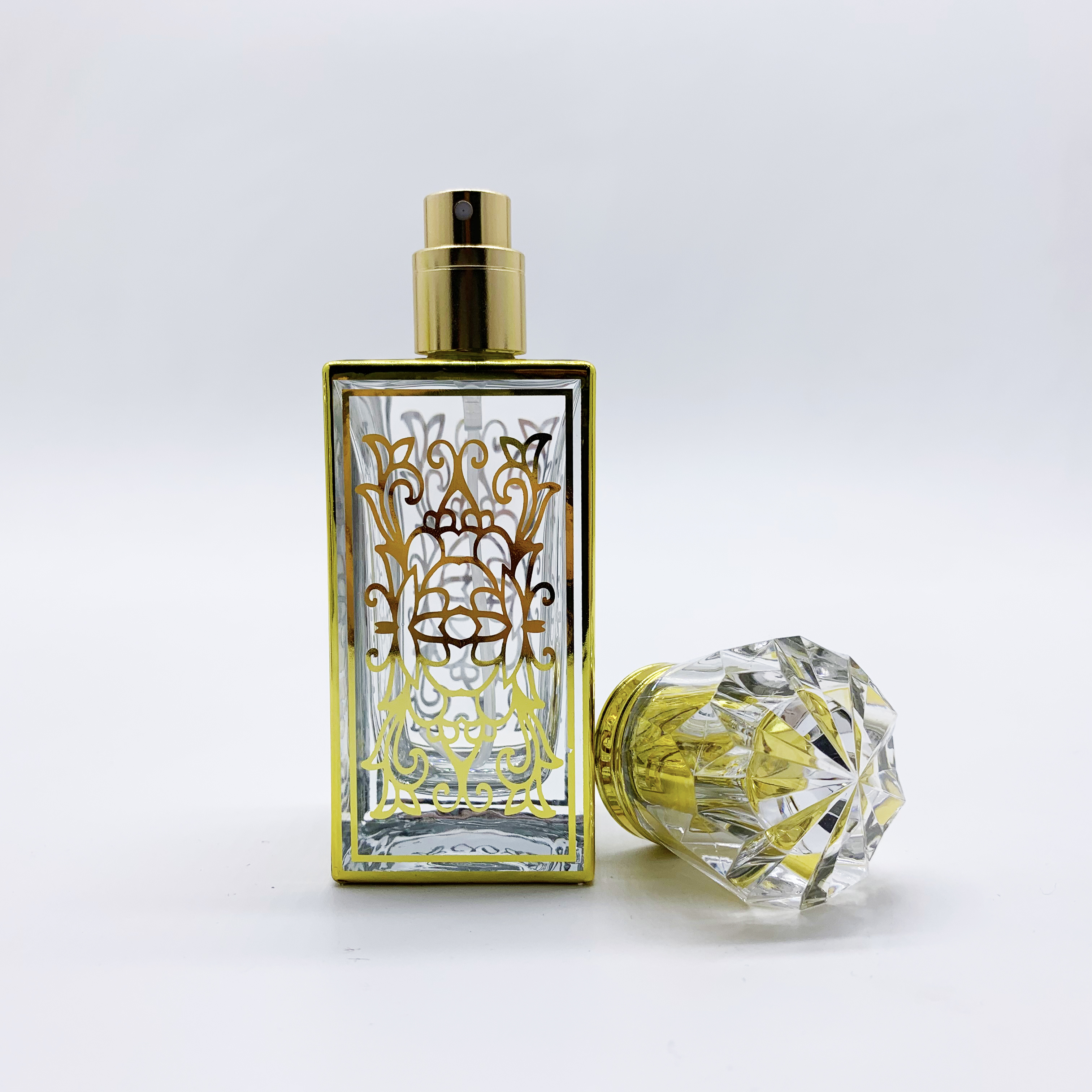 Wholesale 2021 best sale golden Spray Perfume Glass Bottle 50 ml
