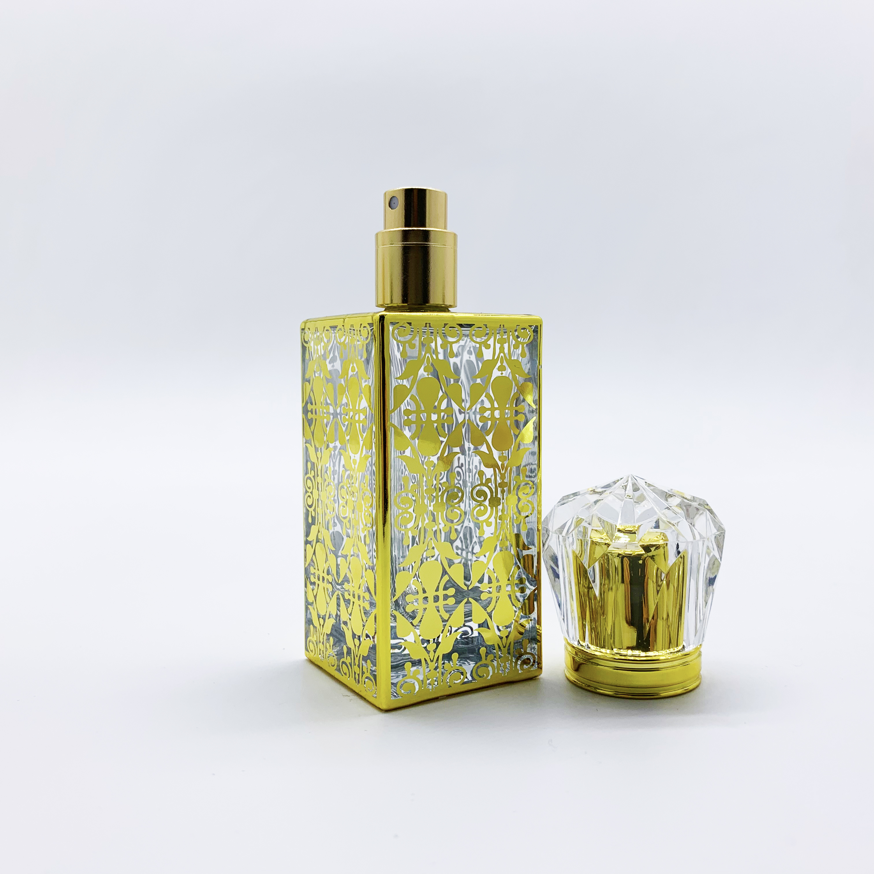 Wholesale 2021 best sale golden Spray Perfume Glass Bottle 50 ml