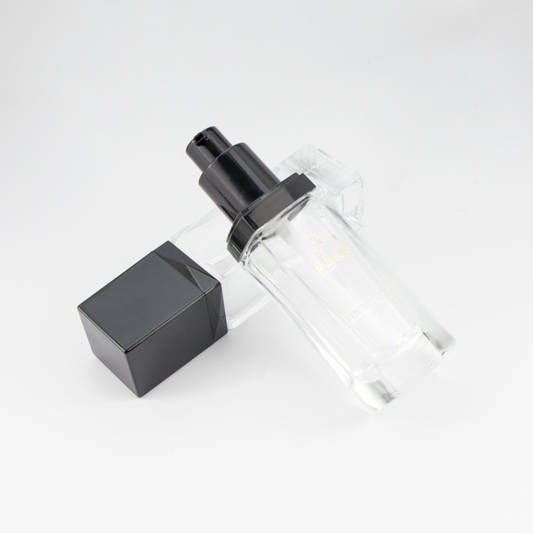 Wholesale 20ml 30ml 40ml makeup packaging empty clear square cosmetic liquid foundation bb cream glass bottle with pump
