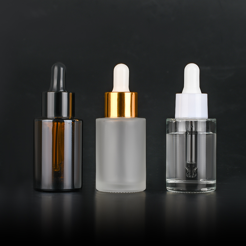 Wholesale 20ml 30ml 50ml 100ml Clear amber frosted flat shoulder glass dropper bottle for essential oil