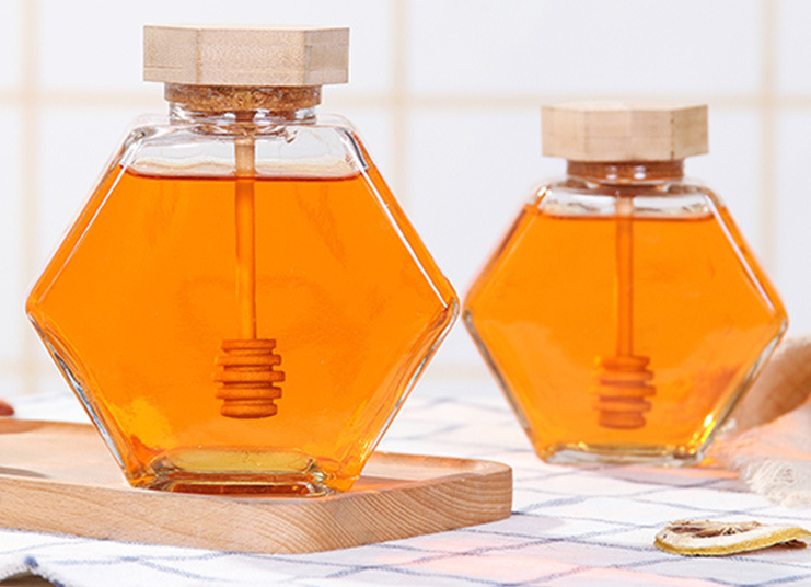 Wholesale 220ml 380ml 250g 500g bamboo cover empty hexagon natural royal honey jar container glass honey jar with dipper