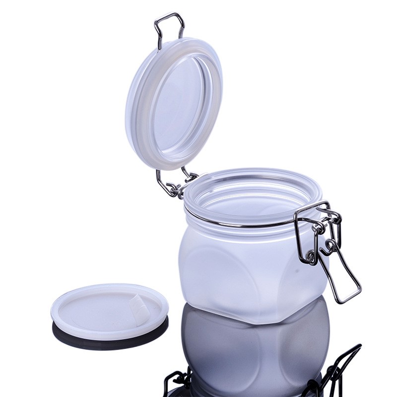 Wholesale 220ml round PET easy to clean lock lid jar storage container for home