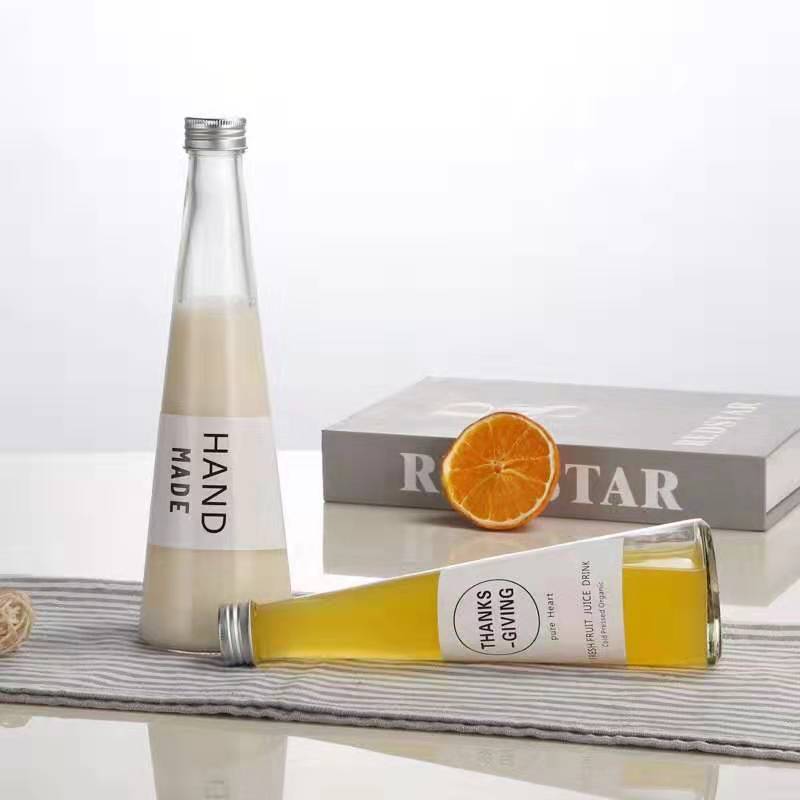 Wholesale 250ml/330ml tapered glass cold brew coffee bottle glass milk tea beverage juice bottle with plastic/aluminum cap