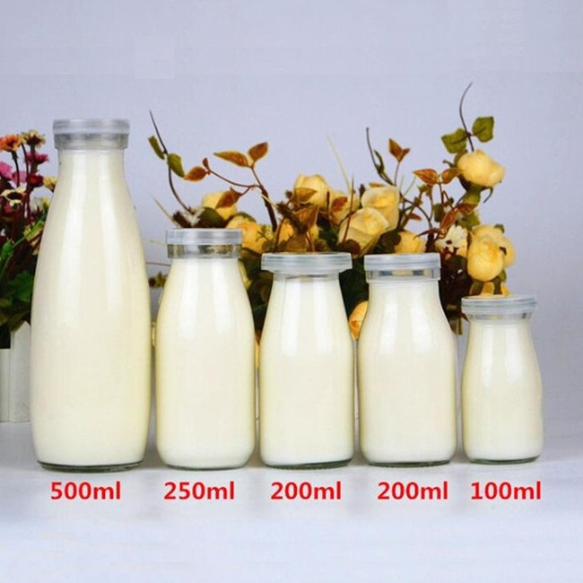 Wholesale 250ml milk glass bottle, 8oz glass juice bottle beverage bottles with plastic lids 250ml 200ml 100ml