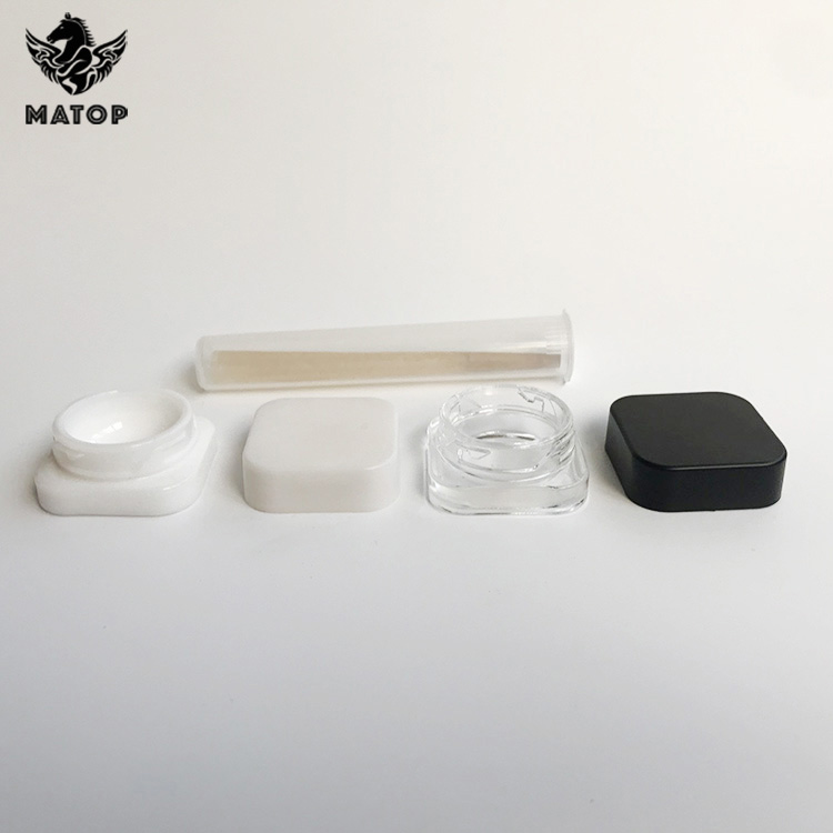 Wholesale 3 5 7 9ml child proof square concentrate glass jar