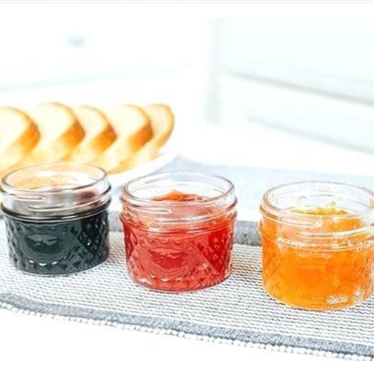 Wholesale 3 oz 4 oz 8 oz 12 oz Wide Mouth Size Quilted Crystal Glass Mason Jar With Sliver Lids for Jam Jelly
