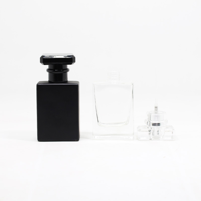 Wholesale 30ml 50ml 100ml Free Sample Luxury Woman Square Spray Glass Perfume Bottle