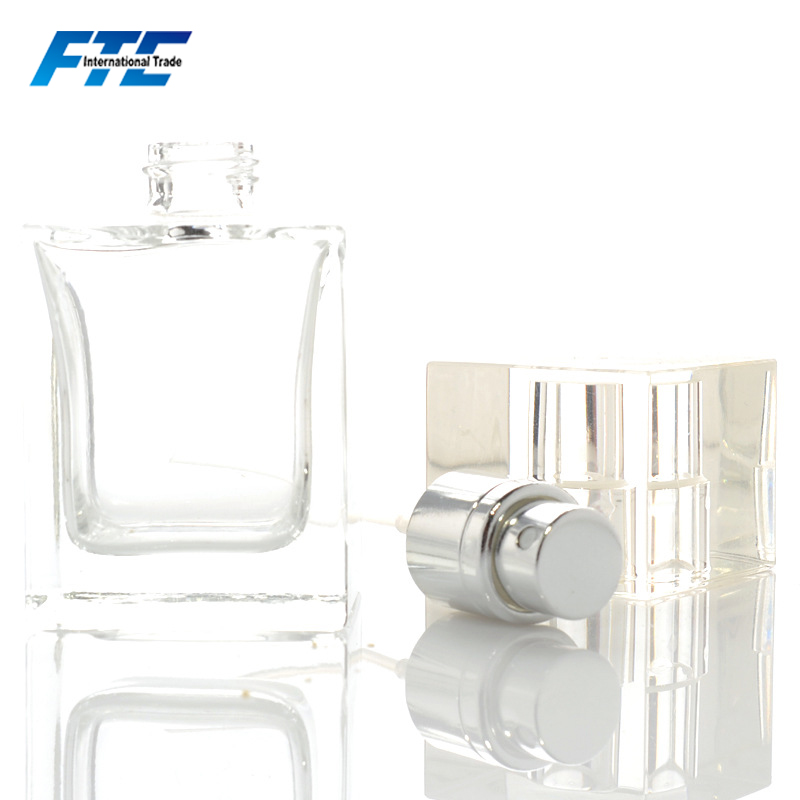 Wholesale 30ml 50ml Square Clear Spray Bottle Crystal Perfume Bottle