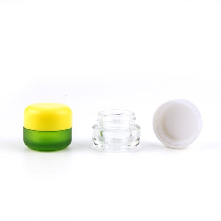 Wholesale 5 Ml Mini Round CBD Crc Cap Container Uv Gold 5Ml Child Proof Resistant Glass Jar With Childproof Cap