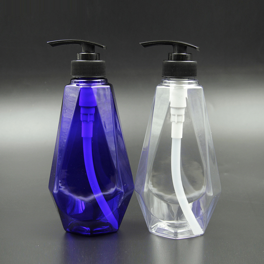 Wholesale 500ml 750ml big capacity plastic PET lotion bottle in special shape, eco friendly lotion pump bottle