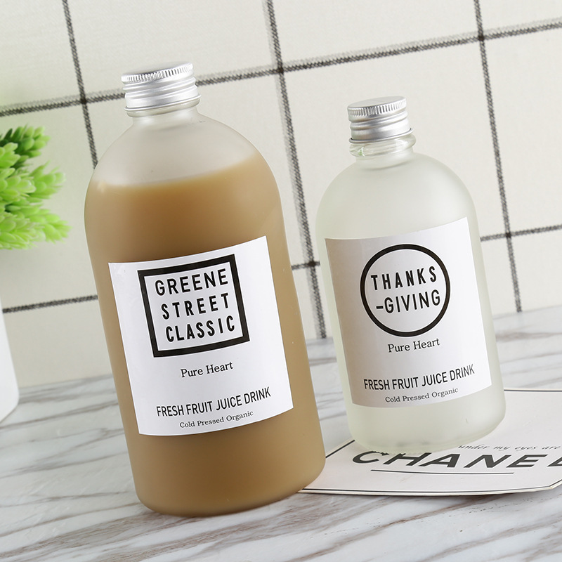 Wholesale 500ml Fancy Empty Glass Clear Juice Milk Syrup Bottle frosted 350ml beverage glass bottle with Screw Cap