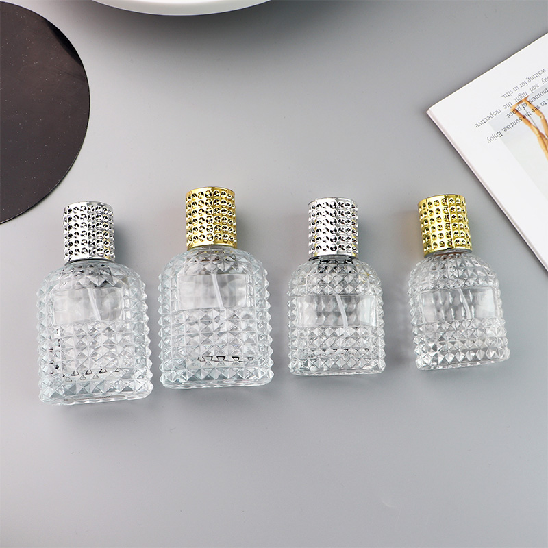 Wholesale 50ML Pineapple Portable Glass Perfume Bottle With Spray Empty With Atomizer Refillable Bottles