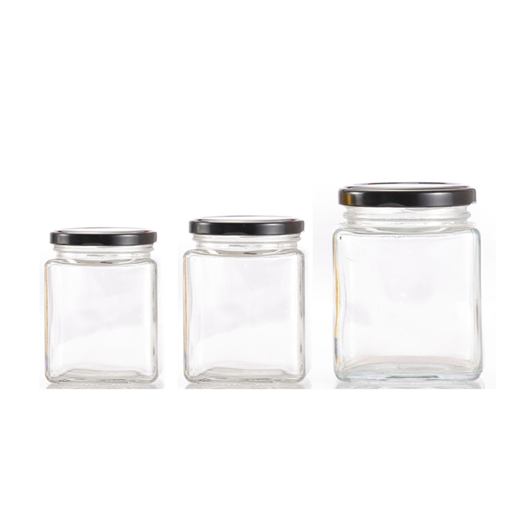 Wholesale 50ml 100ml square empty glass lucid bottle jar for candy sweets Food use