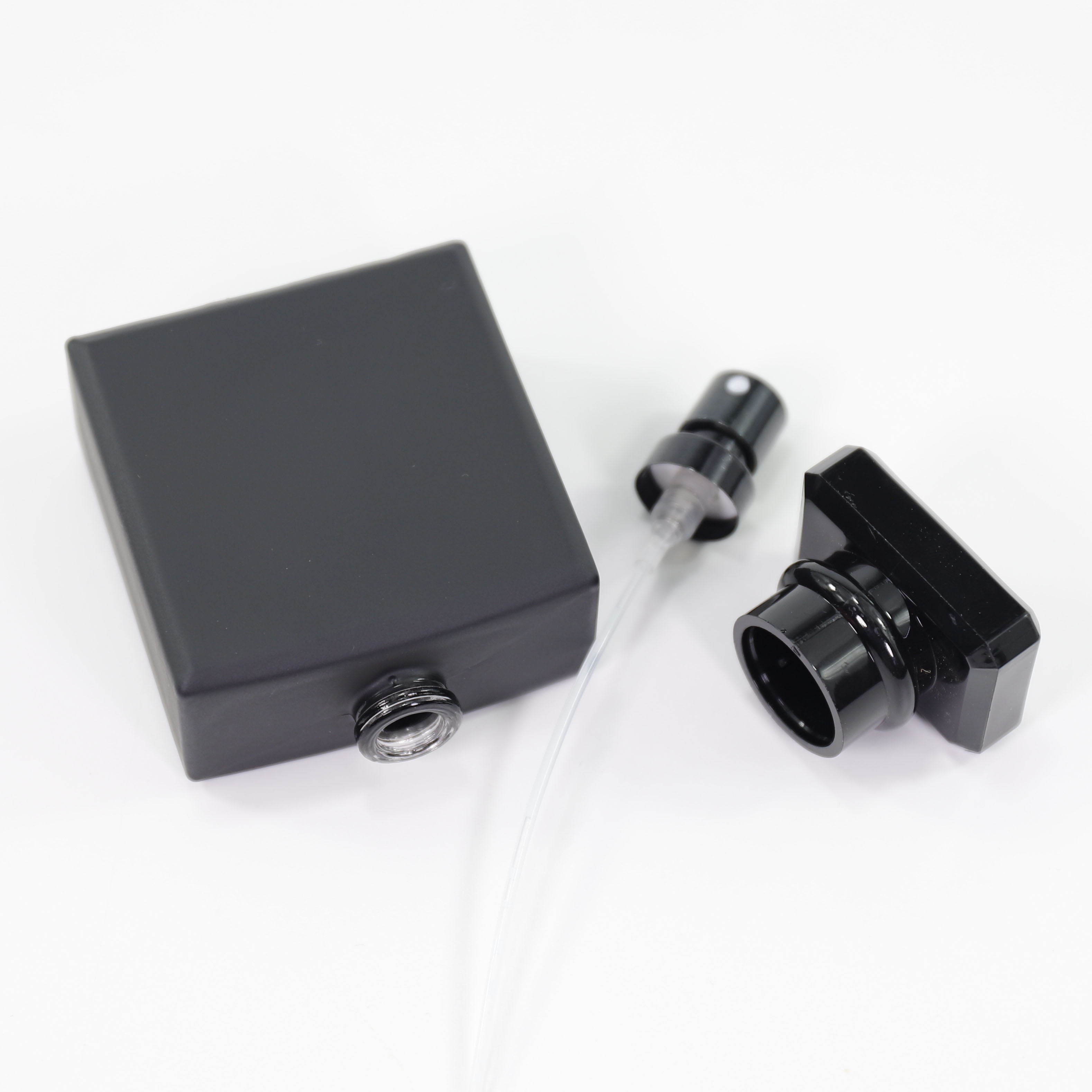 Wholesale 50ml Square Matte Black Perfume Glass Bottle with Spray Cap