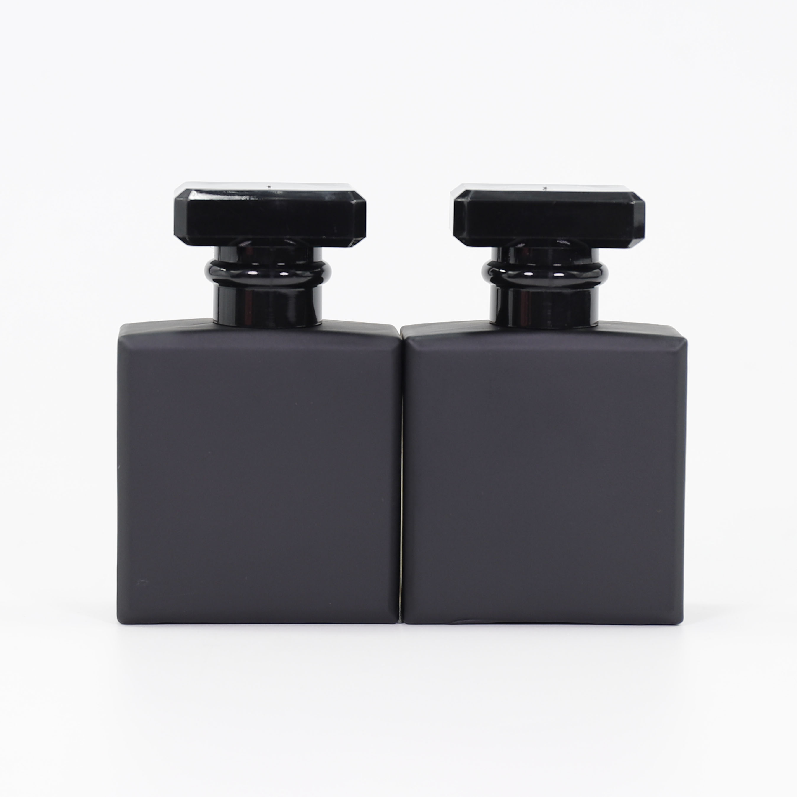 Wholesale 50ml Square Matte Black Perfume Glass Bottle with Spray Cap
