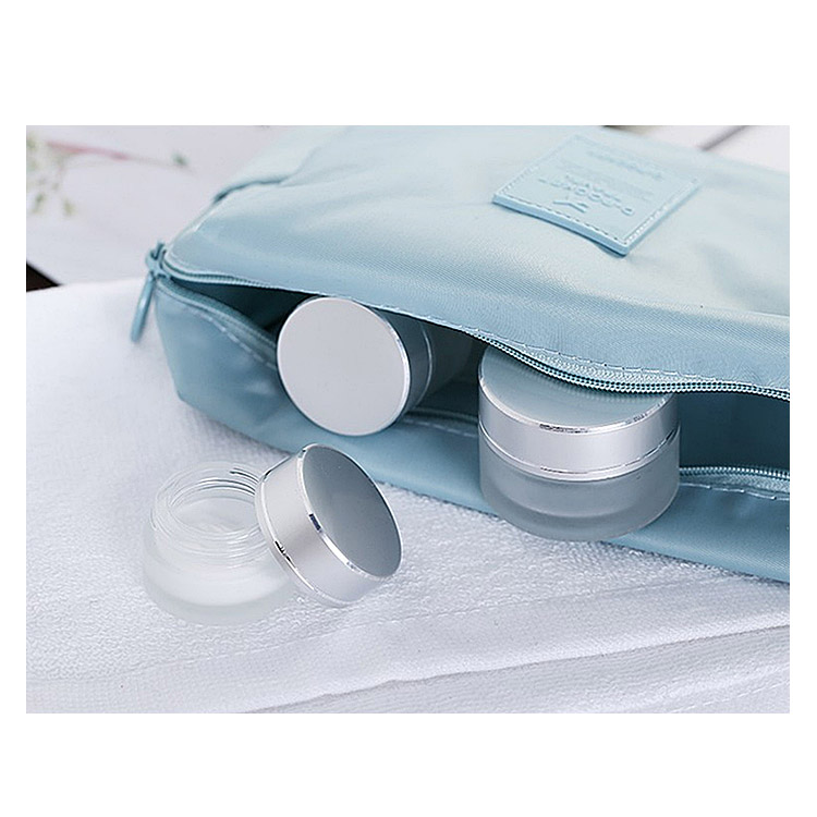 Wholesale 5ml 10ml 15ml 30ml 50ml Refillable Frosted Glass Cosmetic Cream Jar Container with Silver Alumite Lids