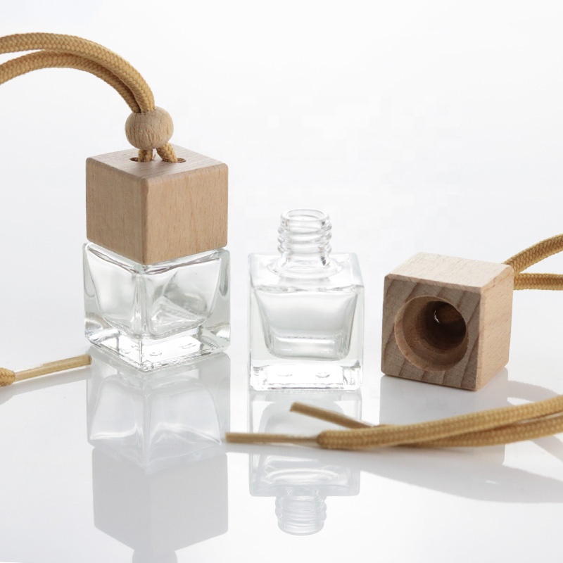 Wholesale 5ml Square Gel Car Perfume Bottle Packaging Empty Car Air Freshener Bottle With Wooden Cap (CG08)