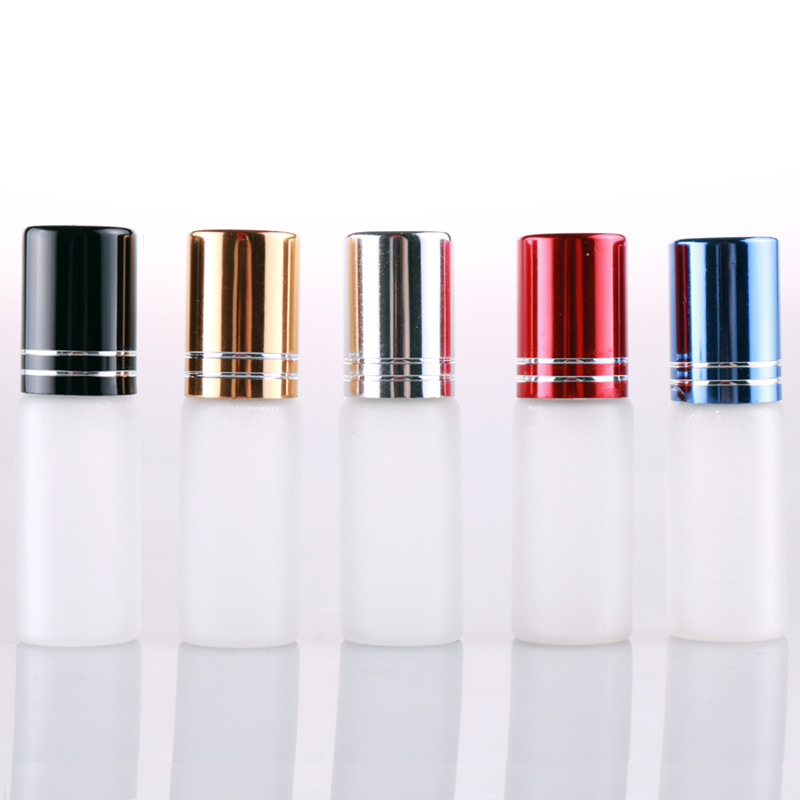 Wholesale 5ml White Round Steel Roller Essential Oil Lip Gloss Frosted Glass Bottle