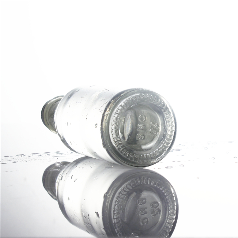 Wholesale 5oz 150ml clear flint glass empty Olive oil hot chili sauce vinegar screw cap woozy glass bottles