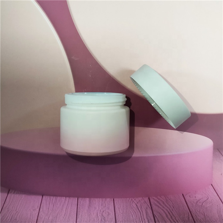 Wholesale 60g 20g 50g 100g cosmetic porcelain opal white glass porcelain luxury jar cosmetic with white lid