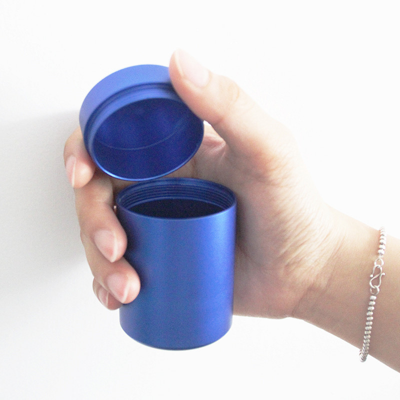 Wholesale 67*45MM Large Size Metal Pill Capsules Case Big Capacity New Outdoor Portable Rotating Oxidation Aluminum Pill Bottle
