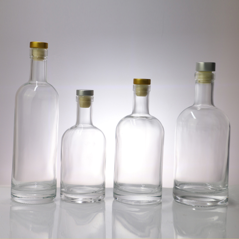 Wholesale 750 ml glass empty wine bottle with cork for fruit wine ice wine