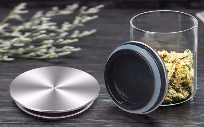 Wholesale 750ml 950ml 1300ml food grade borosilicate airtight glass jar for kitchen storage