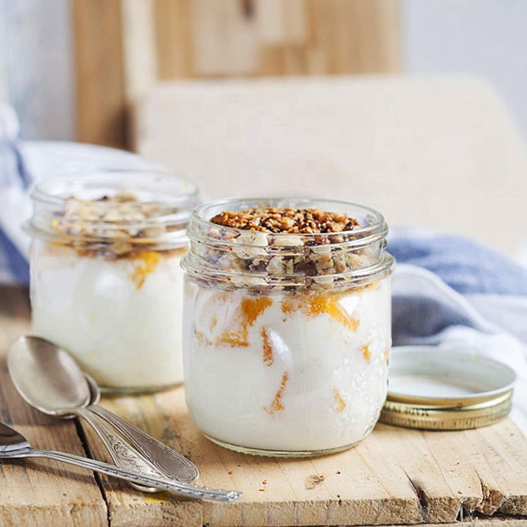 Wholesale 8 oz Wide Mouth Mason Jar For food canning storage with Silver Metal Airtight Lids