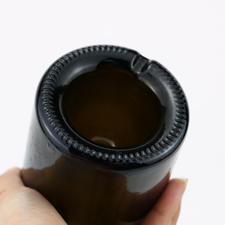 Wholesale All Kinds Of Frosted Empty Bordeaux Red Wine Glass Bottles With Cork