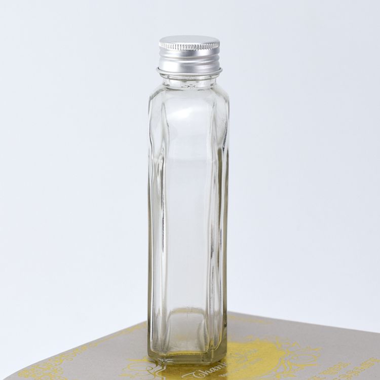 Wholesale Beverage Flat Square Clear Glass 50ml 100ml Juice Bottle 200ml